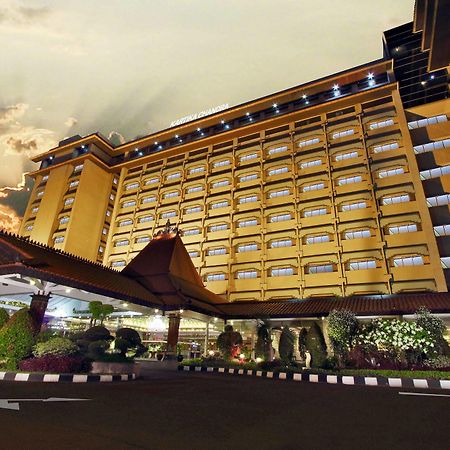 Kartika Chandra Hotel Jakarta Exterior photo